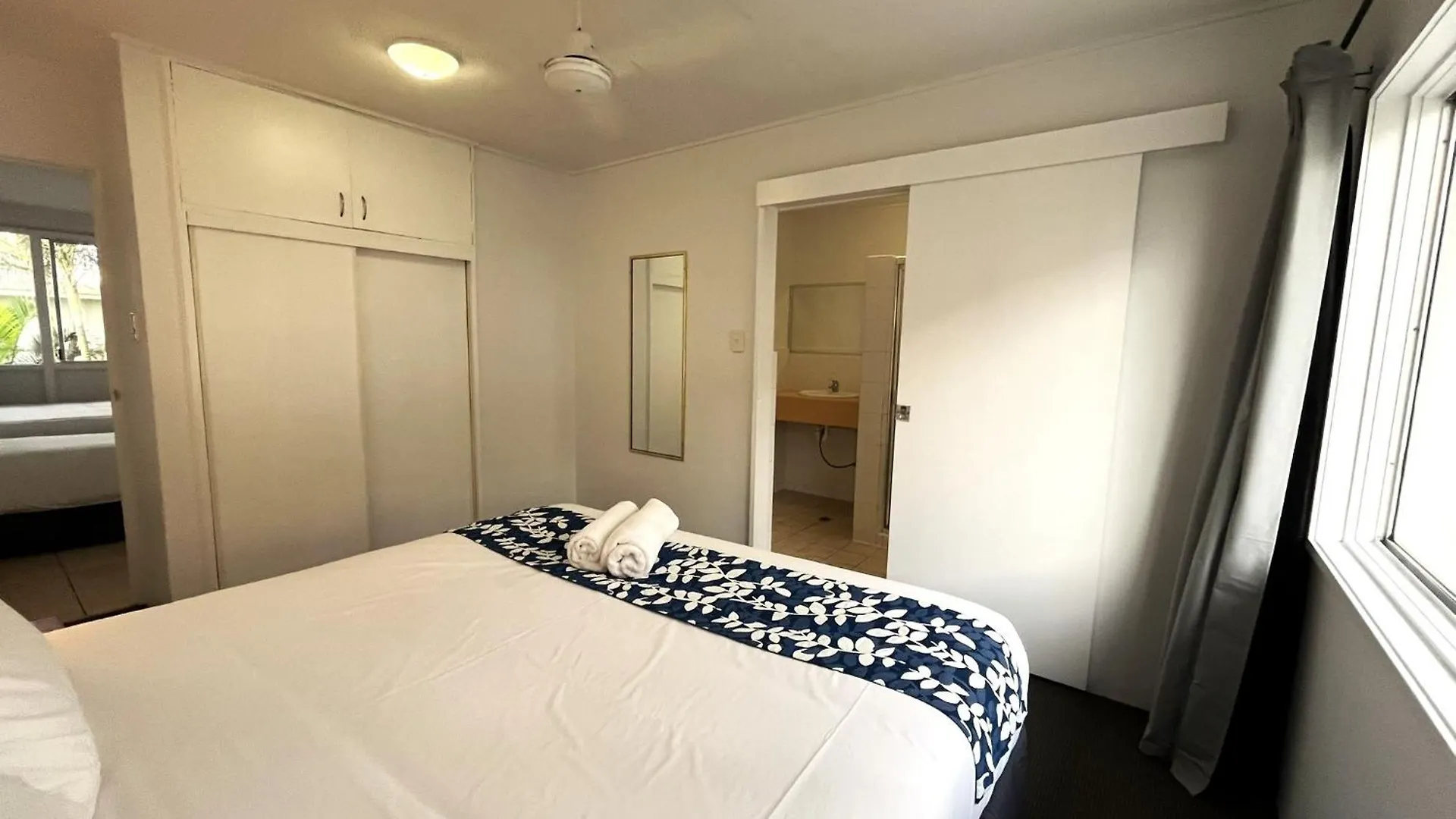 Browns Broadbeach ゴールドコースト モーテル