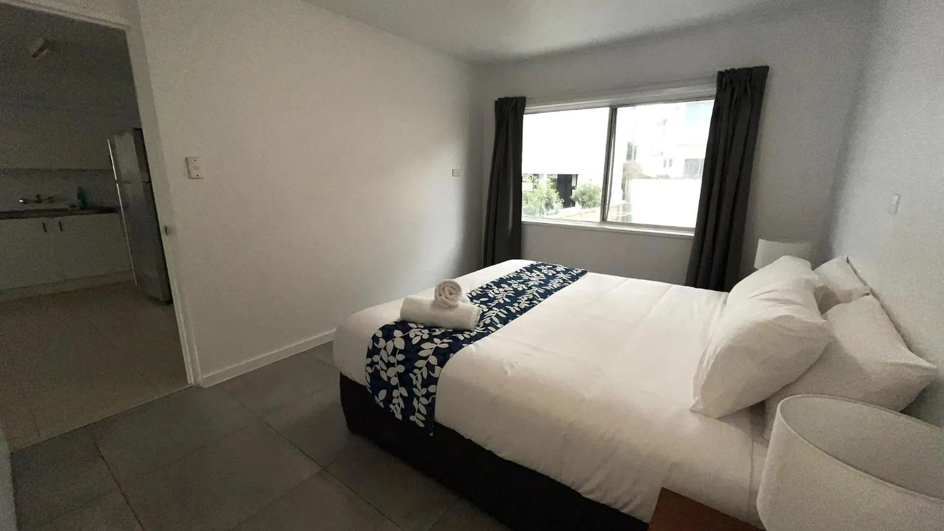 Browns Broadbeach 골드코스트 3*,